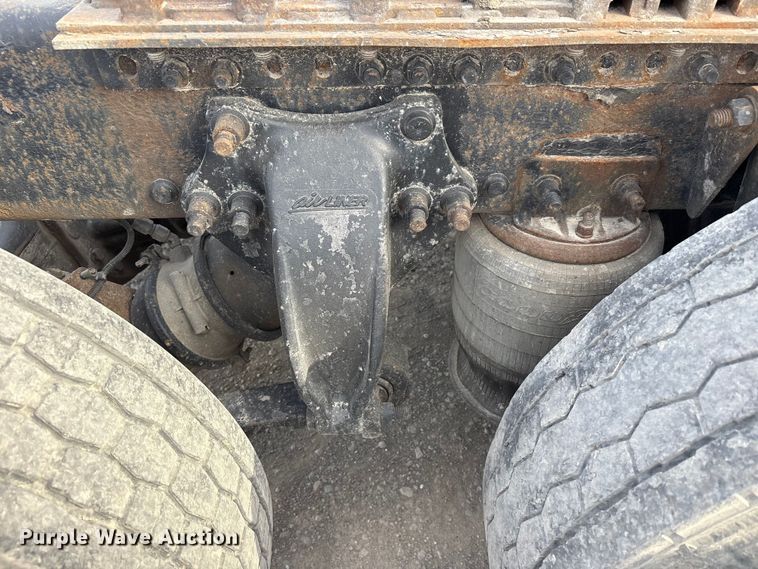 image for item FK1293 2006 Freightliner Coronado semi truck