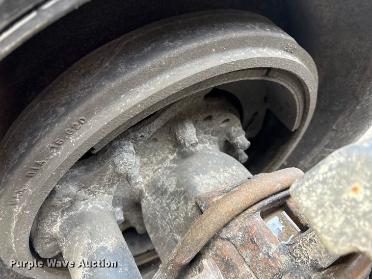 image for item FK1293 2006 Freightliner Coronado semi truck