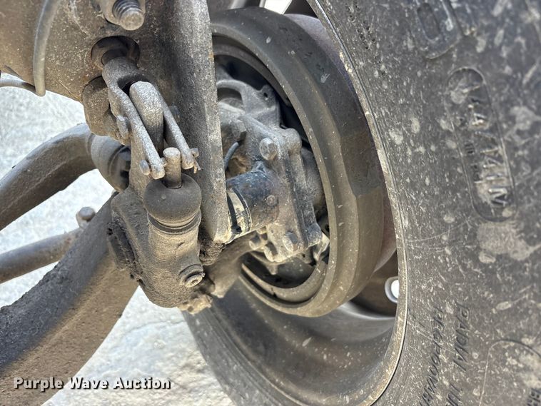 image for item FK1293 2006 Freightliner Coronado semi truck