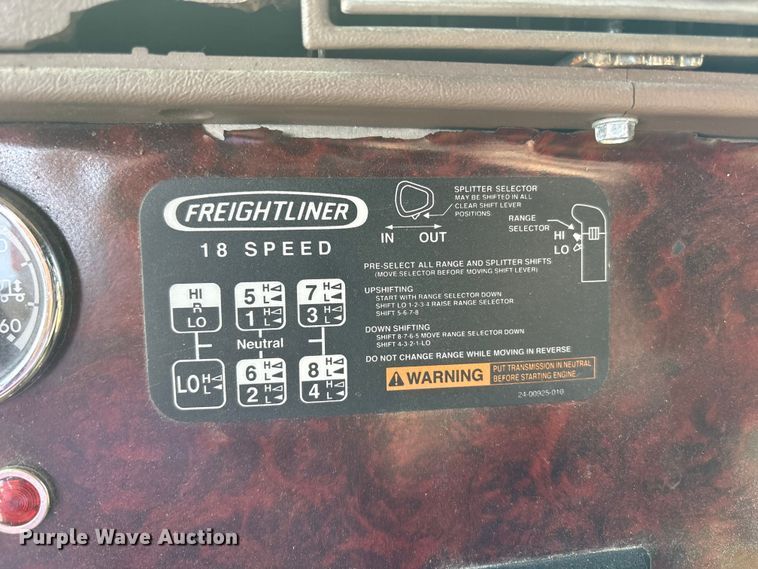 image for item FK1293 2006 Freightliner Coronado semi truck