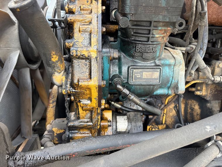 image for item FK1293 2006 Freightliner Coronado semi truck