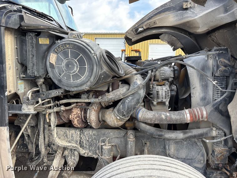 image for item FK1293 2006 Freightliner Coronado semi truck