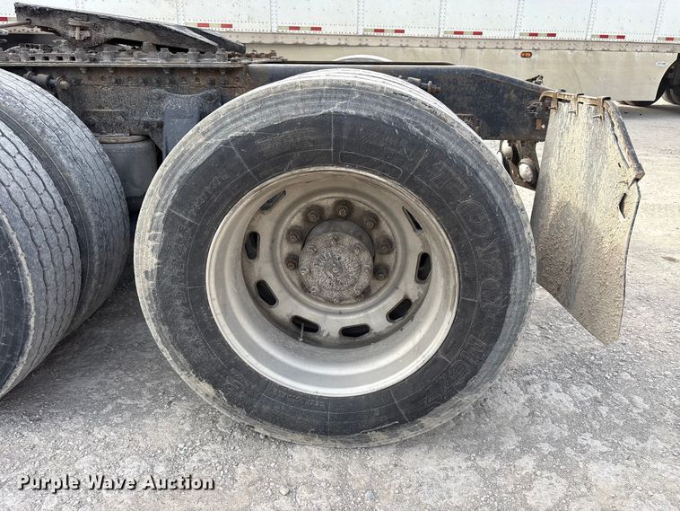 image for item FK1293 2006 Freightliner Coronado semi truck