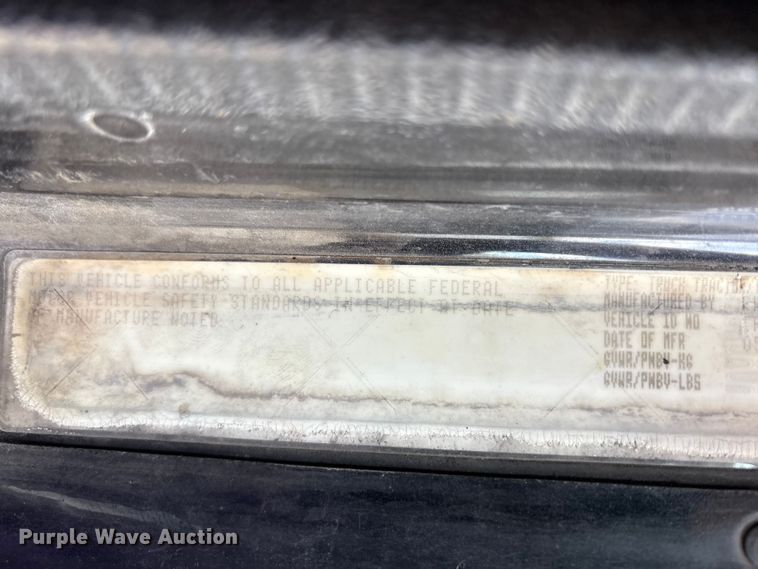 image for item FK1293 2006 Freightliner Coronado semi truck