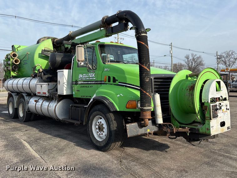 image for item FK1294 2004 Sterling L9500 vacuum truck