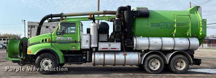 image for item FK1294 2004 Sterling L9500 vacuum truck