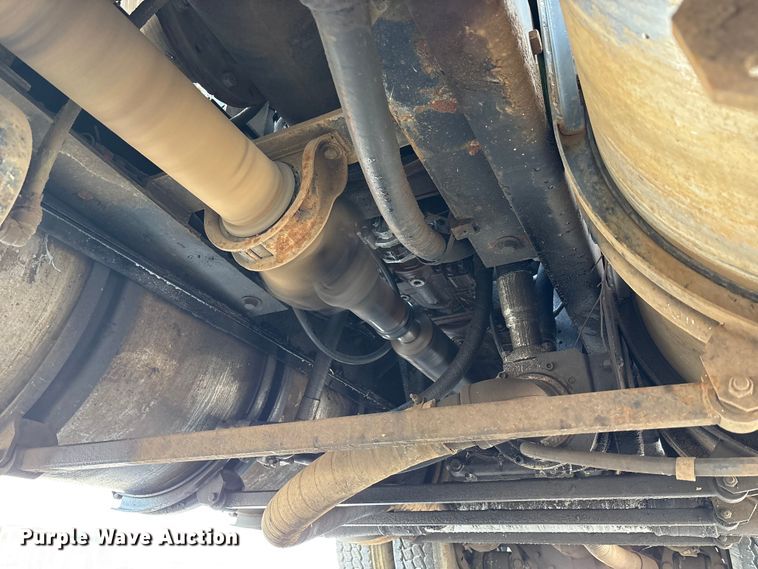 image for item FK1294 2004 Sterling L9500 vacuum truck