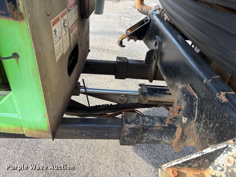 image for item FK1294 2004 Sterling L9500 vacuum truck