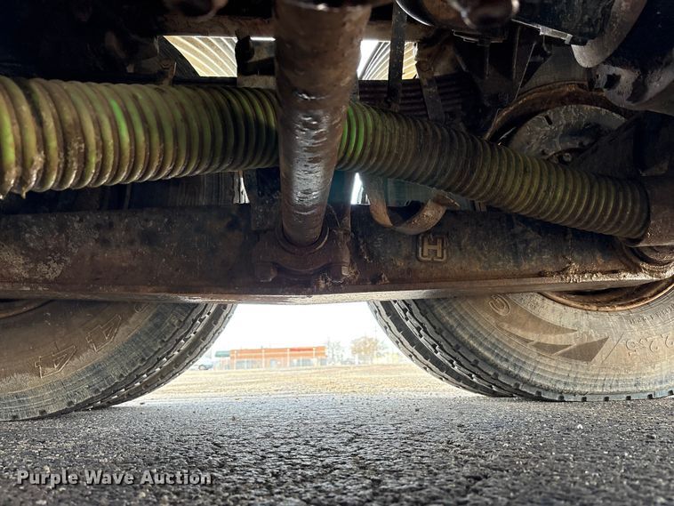 image for item FK1294 2004 Sterling L9500 vacuum truck