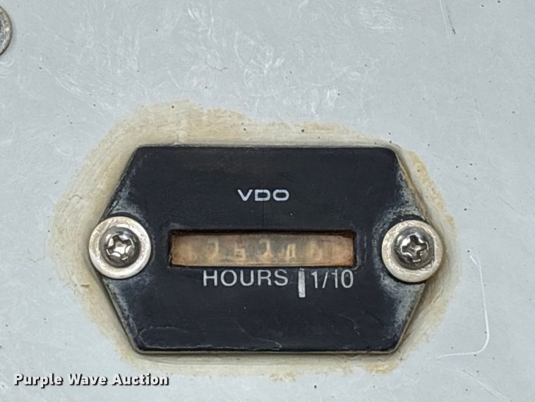 image for item FK1294 2004 Sterling L9500 vacuum truck