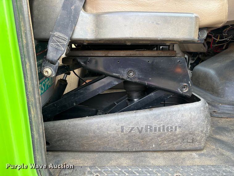 image for item FK1294 2004 Sterling L9500 vacuum truck