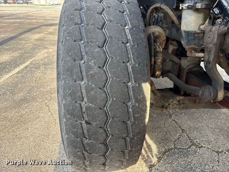 image for item FK1294 2004 Sterling L9500 vacuum truck