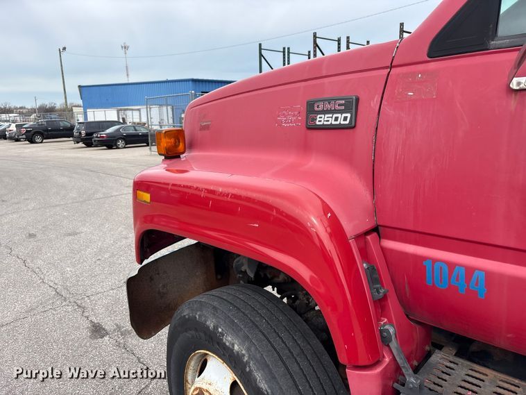 image for item FK1320 2000 GMC C8500 crane truck