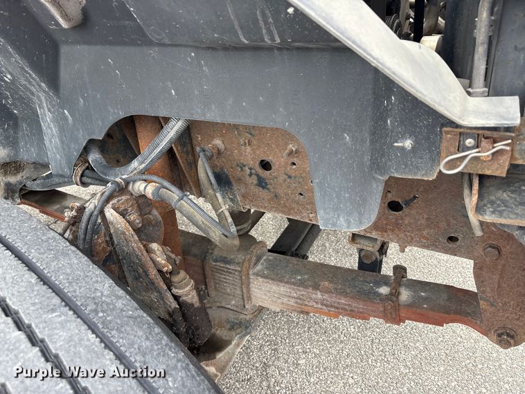 image for item FK1320 2000 GMC C8500 crane truck