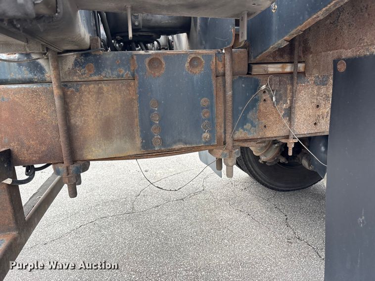 image for item FK1320 2000 GMC C8500 crane truck