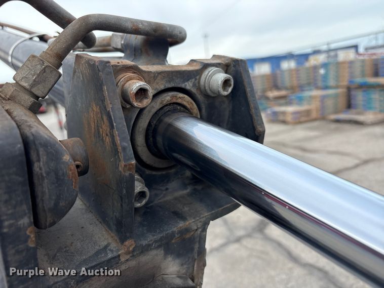 image for item FK1320 2000 GMC C8500 crane truck