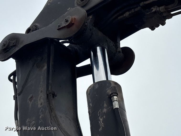 image for item FK1320 2000 GMC C8500 crane truck