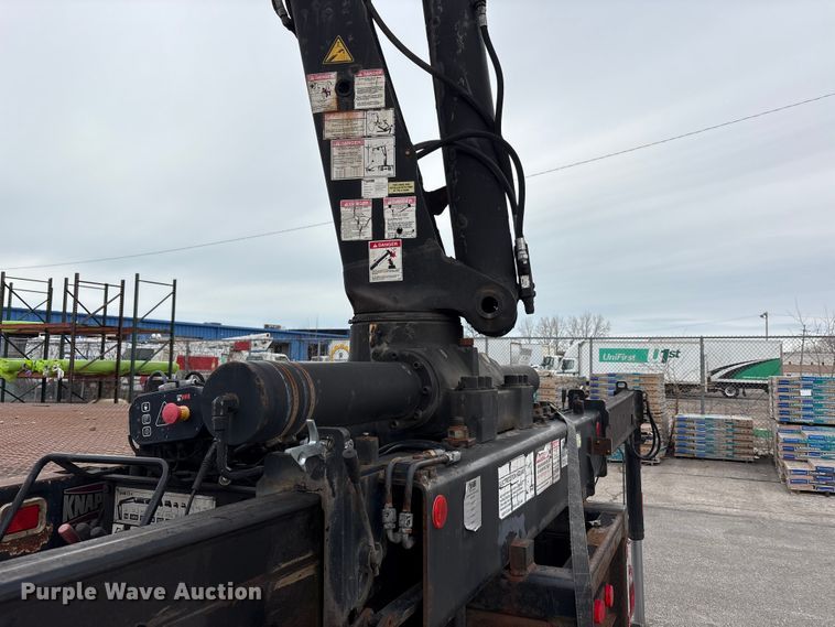 image for item FK1320 2000 GMC C8500 crane truck