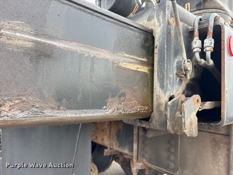 image for item FK1320 2000 GMC C8500 crane truck