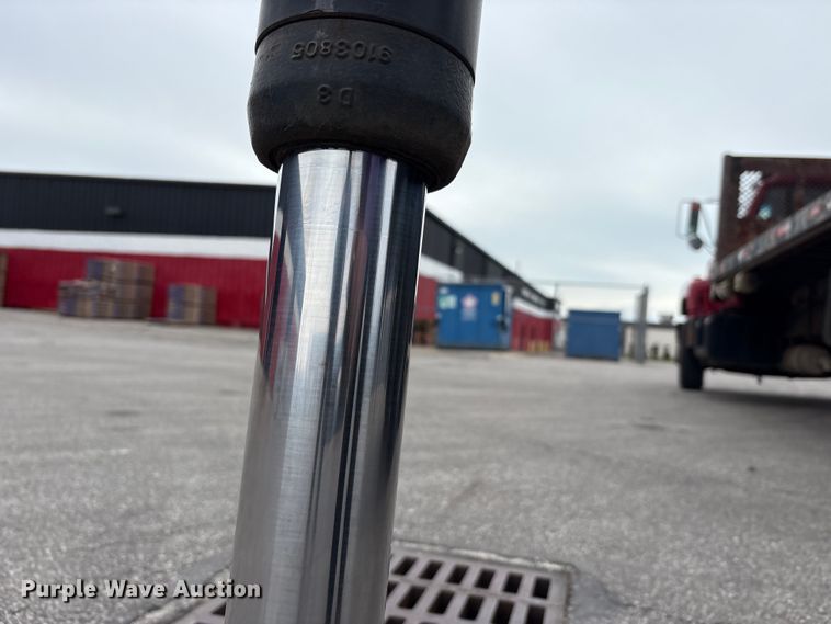 image for item FK1320 2000 GMC C8500 crane truck