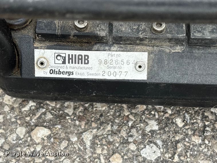 image for item FK1320 2000 GMC C8500 crane truck