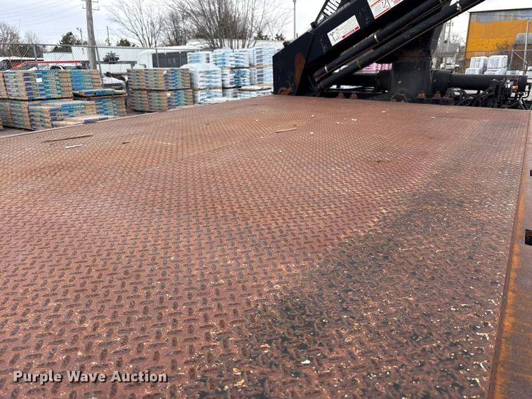 image for item FK1320 2000 GMC C8500 crane truck