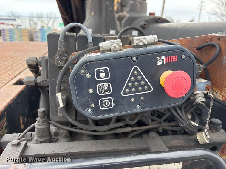 image for item FK1320 2000 GMC C8500 crane truck