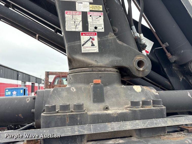 image for item FK1320 2000 GMC C8500 crane truck