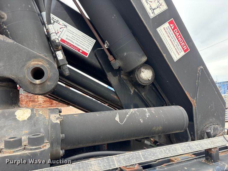 image for item FK1320 2000 GMC C8500 crane truck