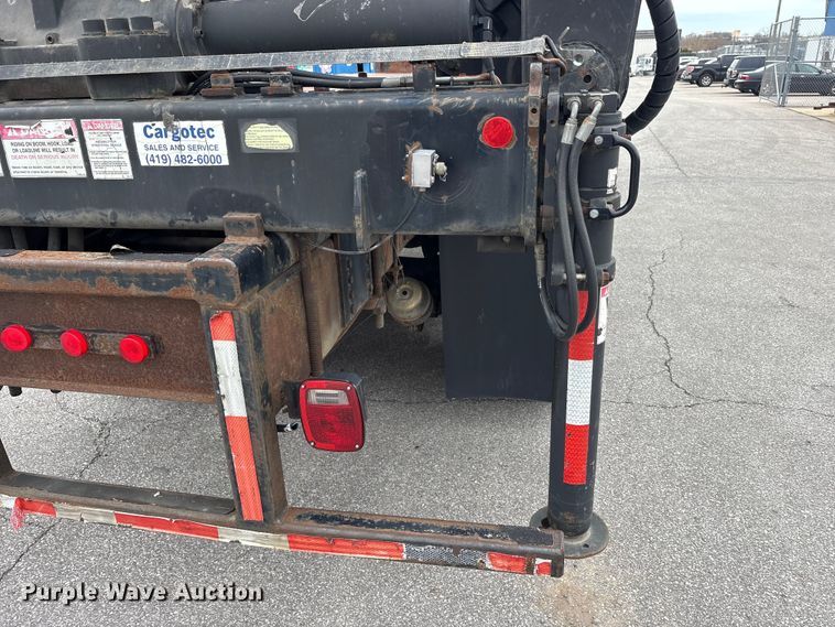 image for item FK1320 2000 GMC C8500 crane truck