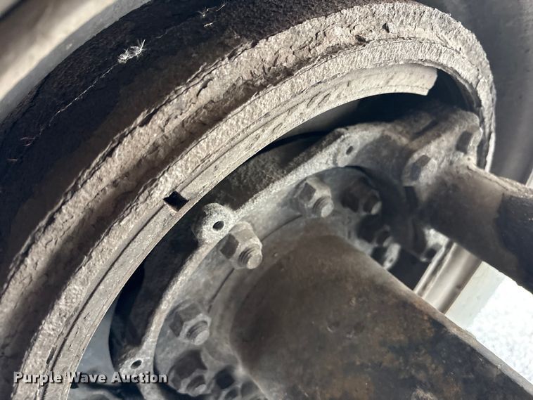 image for item FK1320 2000 GMC C8500 crane truck