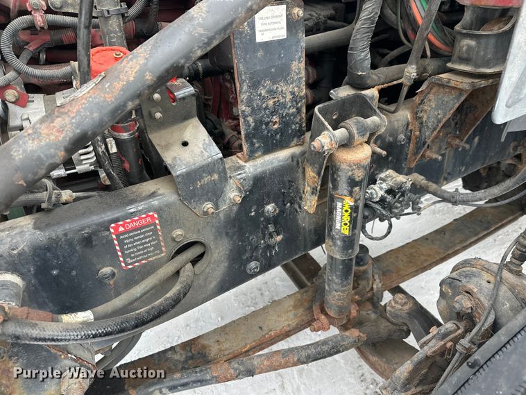 image for item FK1559 2015 Mack CXU613 semi truck