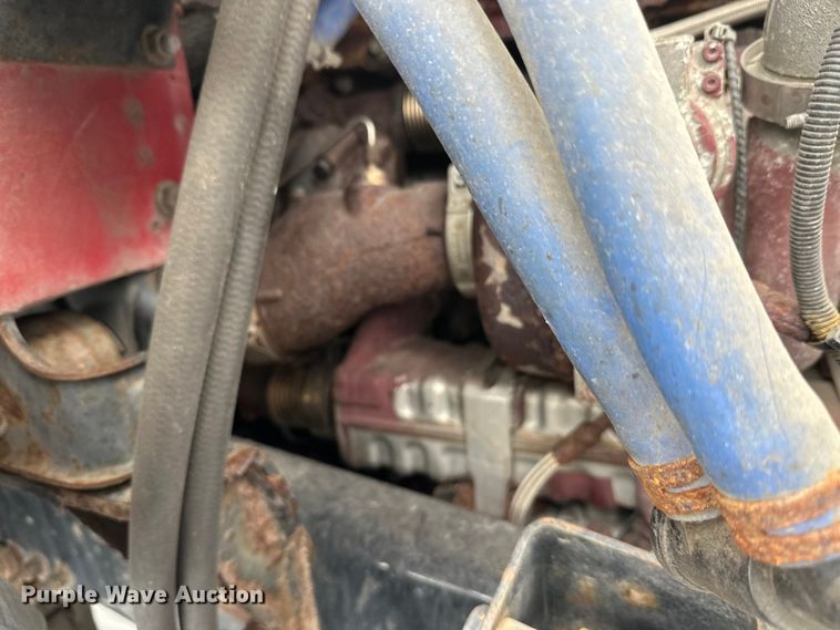 image for item FK1561 2015 Mack CXU613 semi truck