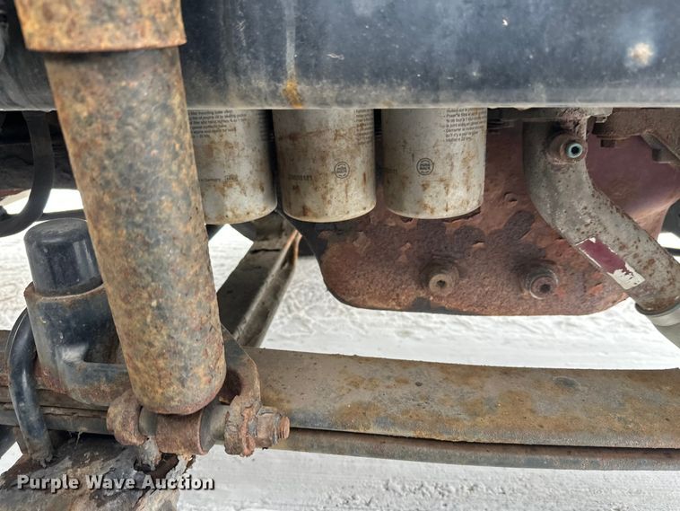 image for item FK1561 2015 Mack CXU613 semi truck