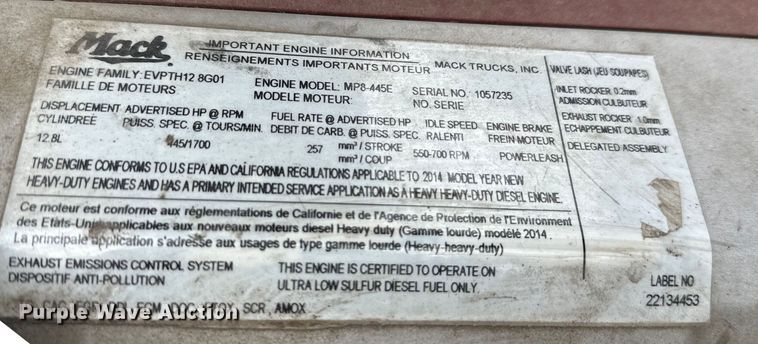 image for item FK1561 2015 Mack CXU613 semi truck