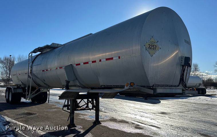 image for item FK1568 1995 Polar asphalt trailer