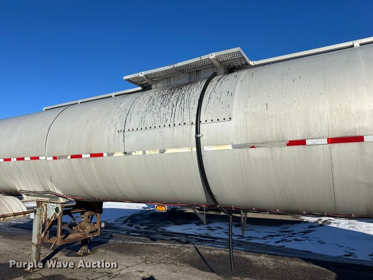 image for item FK1568 1995 Polar asphalt trailer