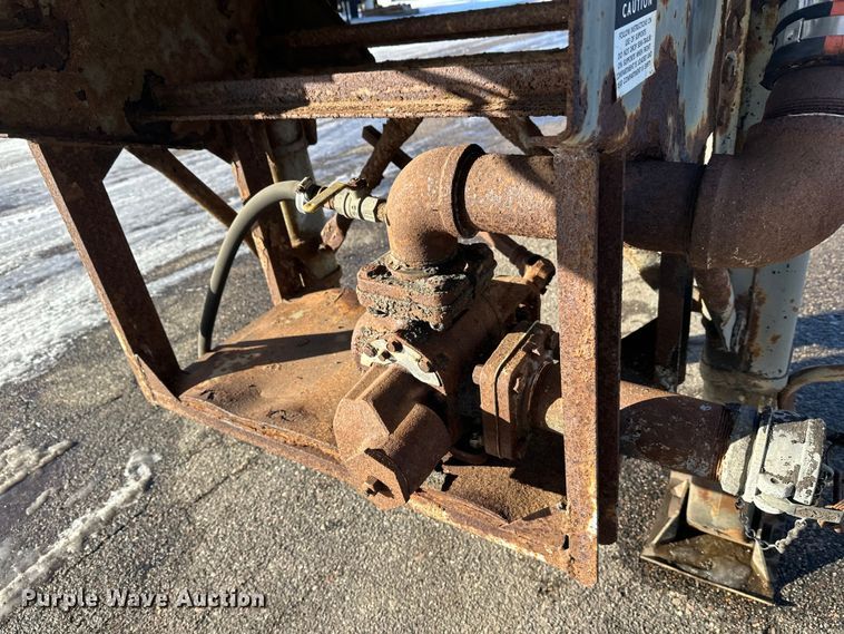 image for item FK1568 1995 Polar asphalt trailer