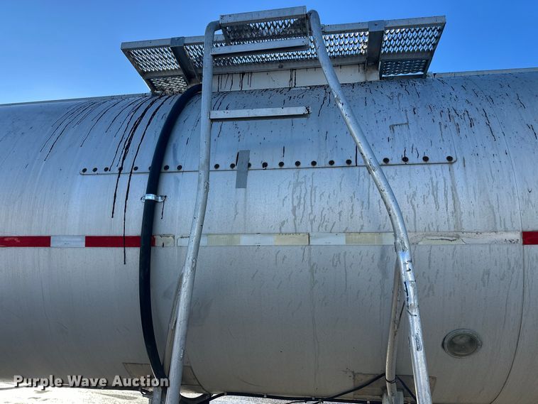 image for item FK1568 1995 Polar asphalt trailer