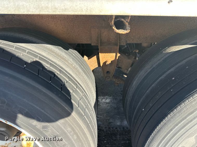 image for item FK1568 1995 Polar asphalt trailer