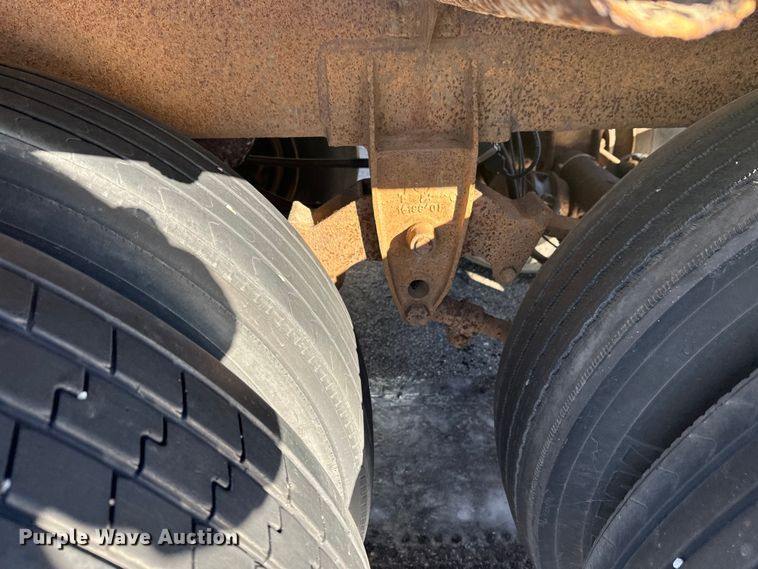 image for item FK1568 1995 Polar asphalt trailer