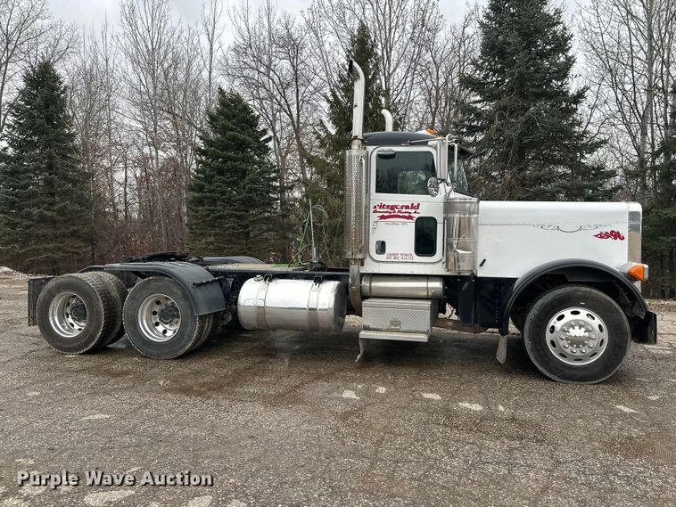 image for item FK1769 2006 Peterbilt 379 semi truck