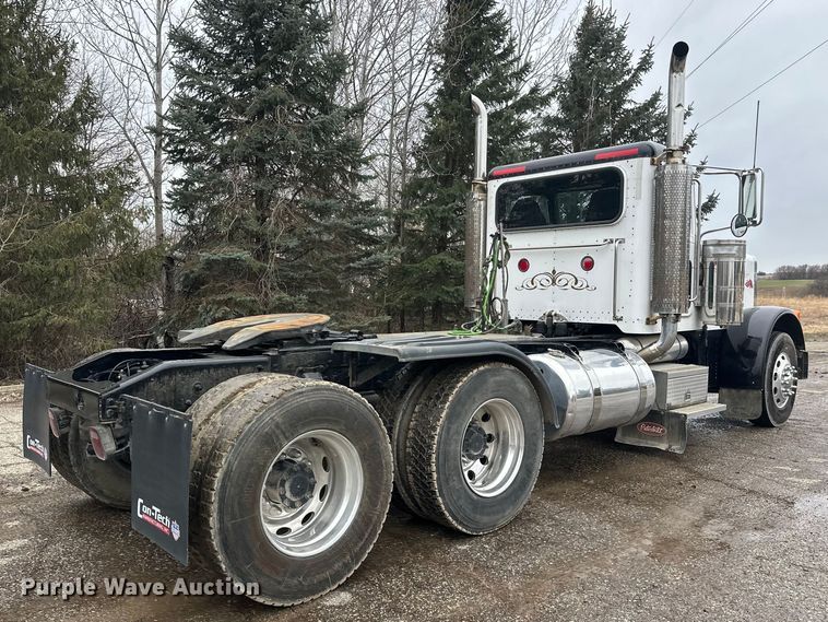 image for item FK1769 2006 Peterbilt 379 semi truck