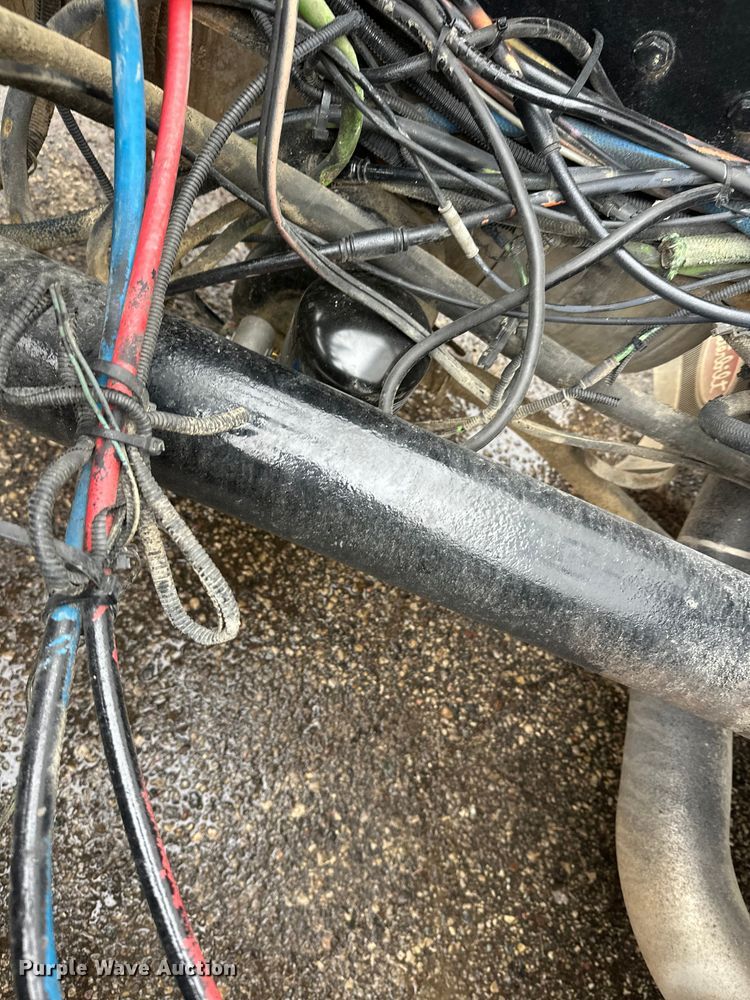 image for item FK1769 2006 Peterbilt 379 semi truck