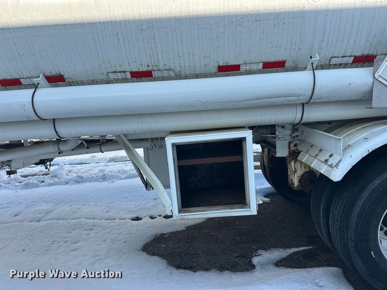 image for item FK1816 1994 Polar tank trailer