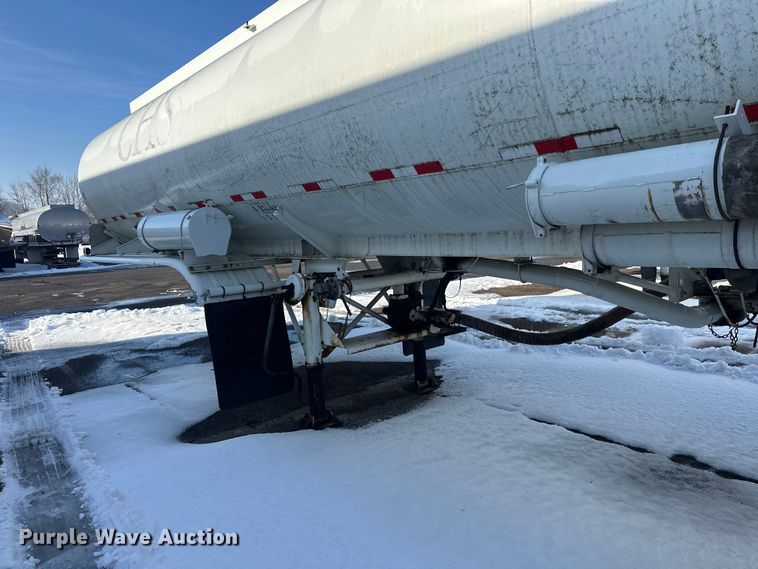 image for item FK1816 1994 Polar tank trailer