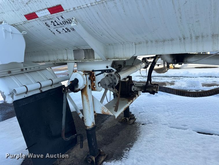 image for item FK1816 1994 Polar tank trailer