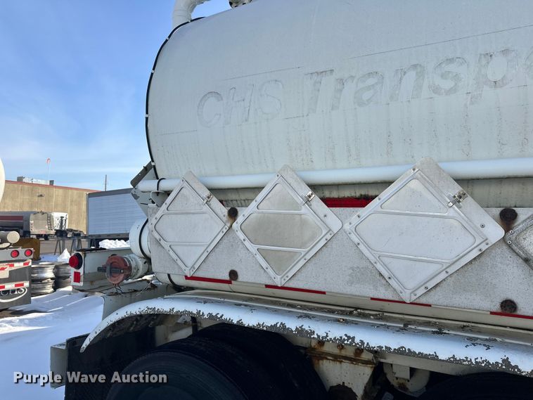 image for item FK1816 1994 Polar tank trailer