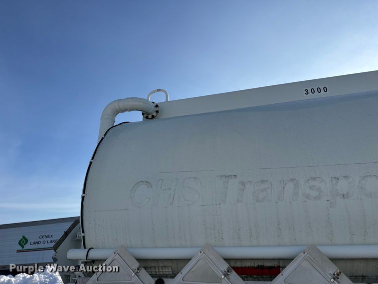 image for item FK1816 1994 Polar tank trailer