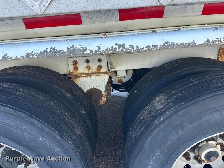 image for item FK1816 1994 Polar tank trailer